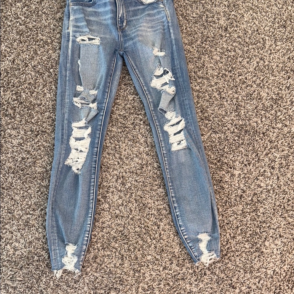 Distressed Blue Jeans - Picture 3 of 8